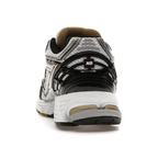 New Balance 1906R – White Metallic Gold